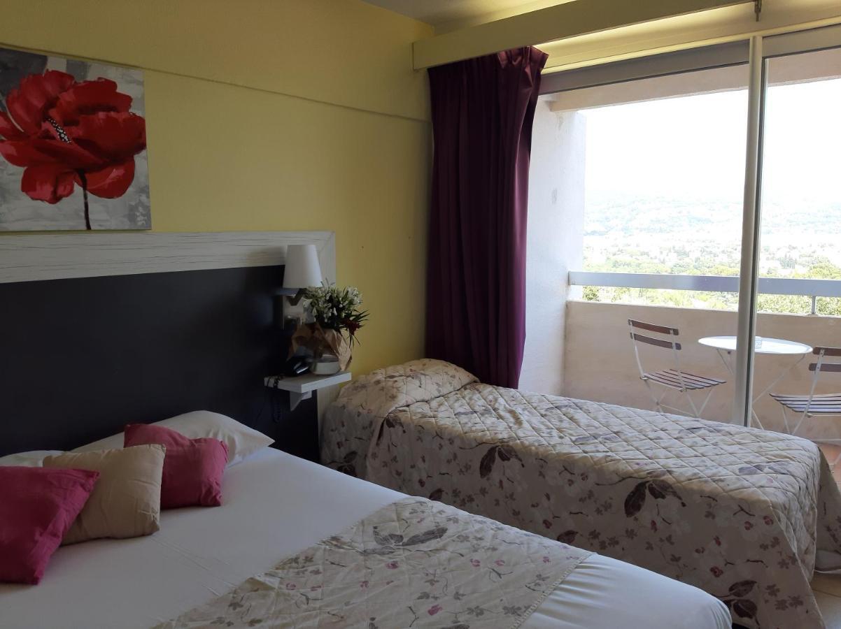 Logis Hotel Le Col De L'Ange Draguignan Exteriér fotografie
