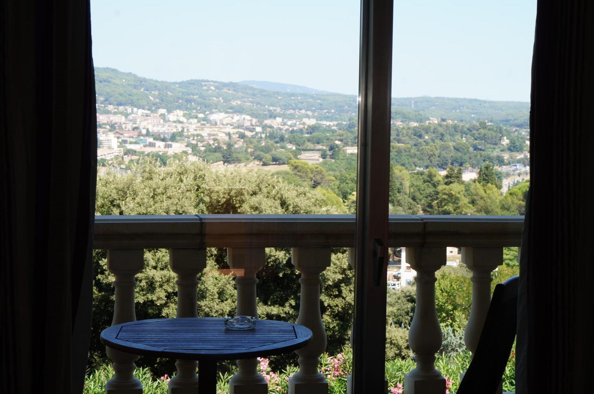 Logis Hotel Le Col De L'Ange Draguignan Pokoj fotografie